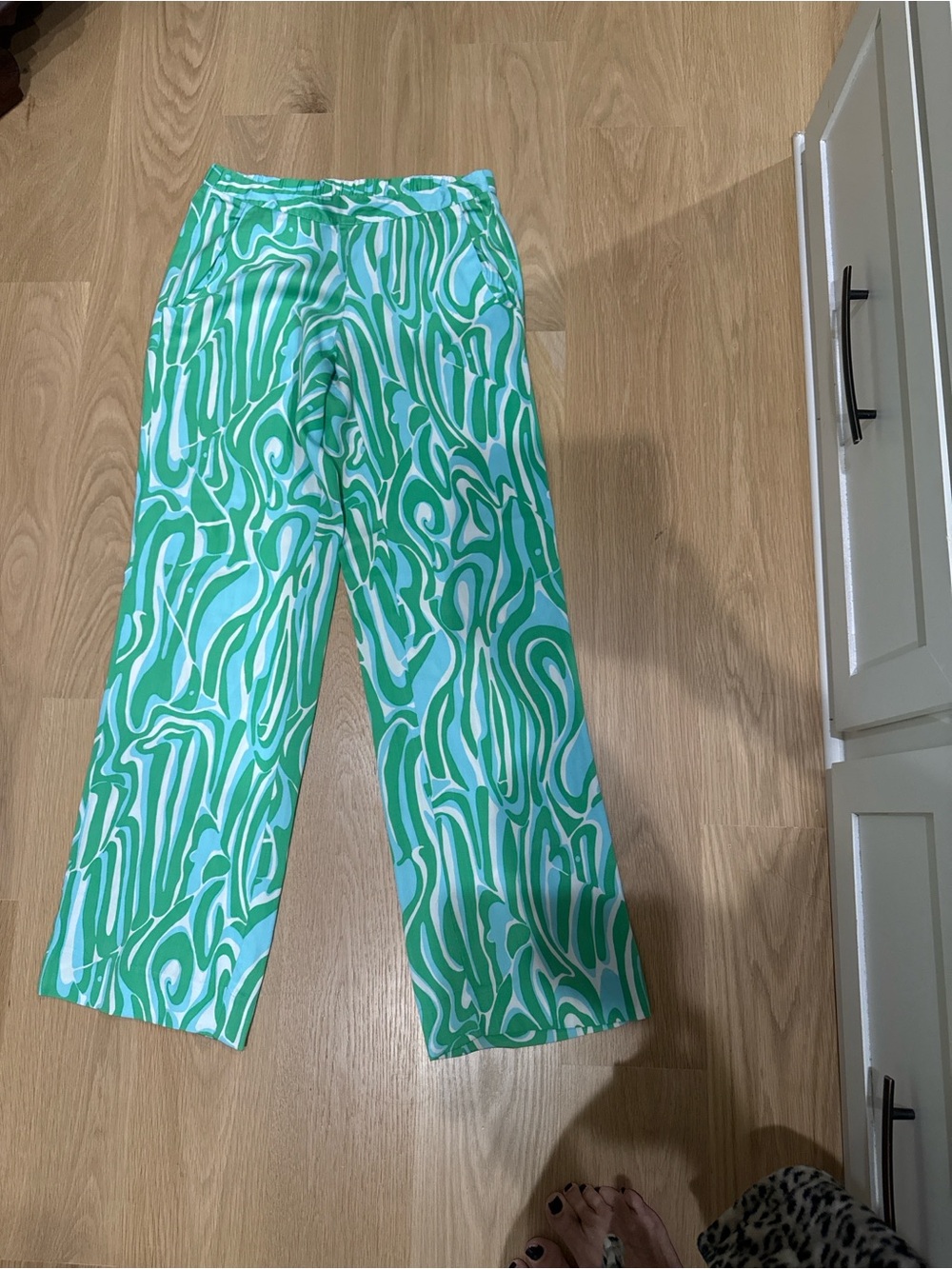 Lilly Pulitzer Green and White Swirl Wide-Leg Pants
